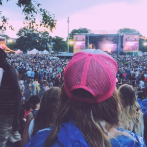 Curso de Manejo de Multitudes para Azafatas de Eventos