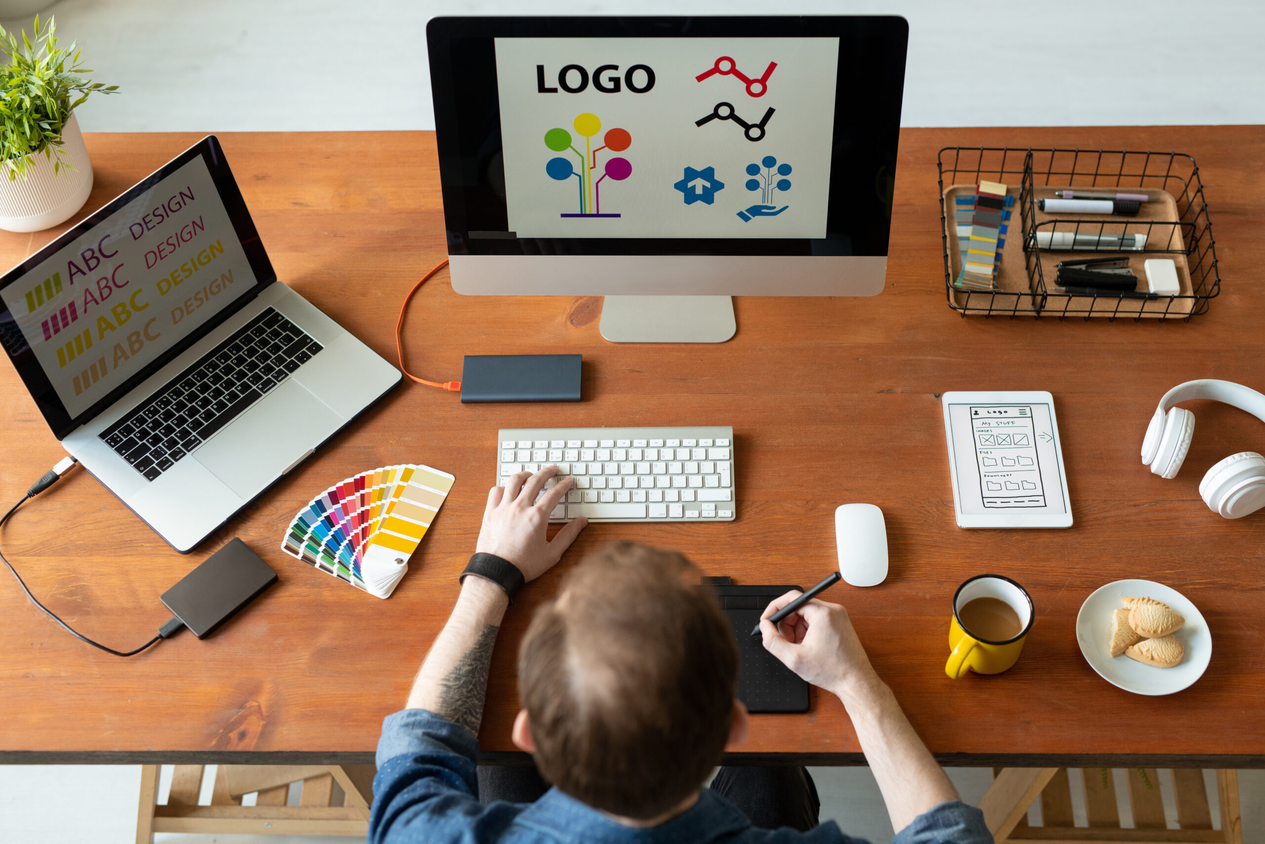 Curso de Creación de logotipos y marcas para eventos